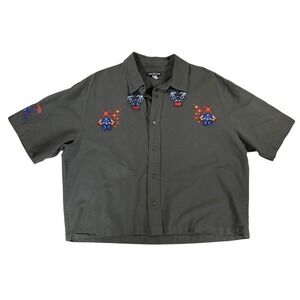 Urban Outfitters Crop Shirt Mens M Gray Embroidered Button Up Cotton‎